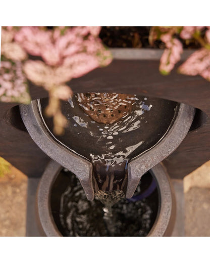 Vasefall - Bowls Wall Modern Water Feature