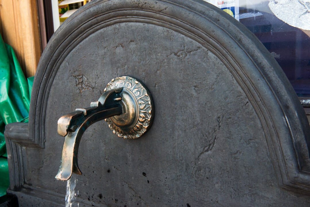 Wetland - Tap Wall Water Feature Fountain 104cm