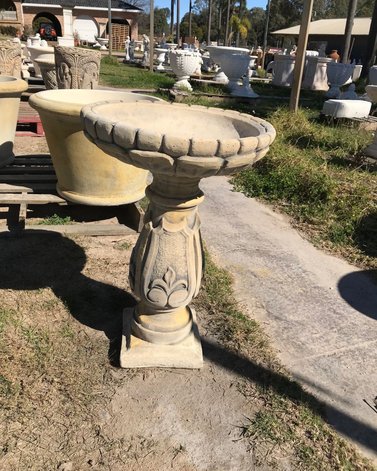 Gabbia - Concrete Limestone Garden Bird Bath 78cm