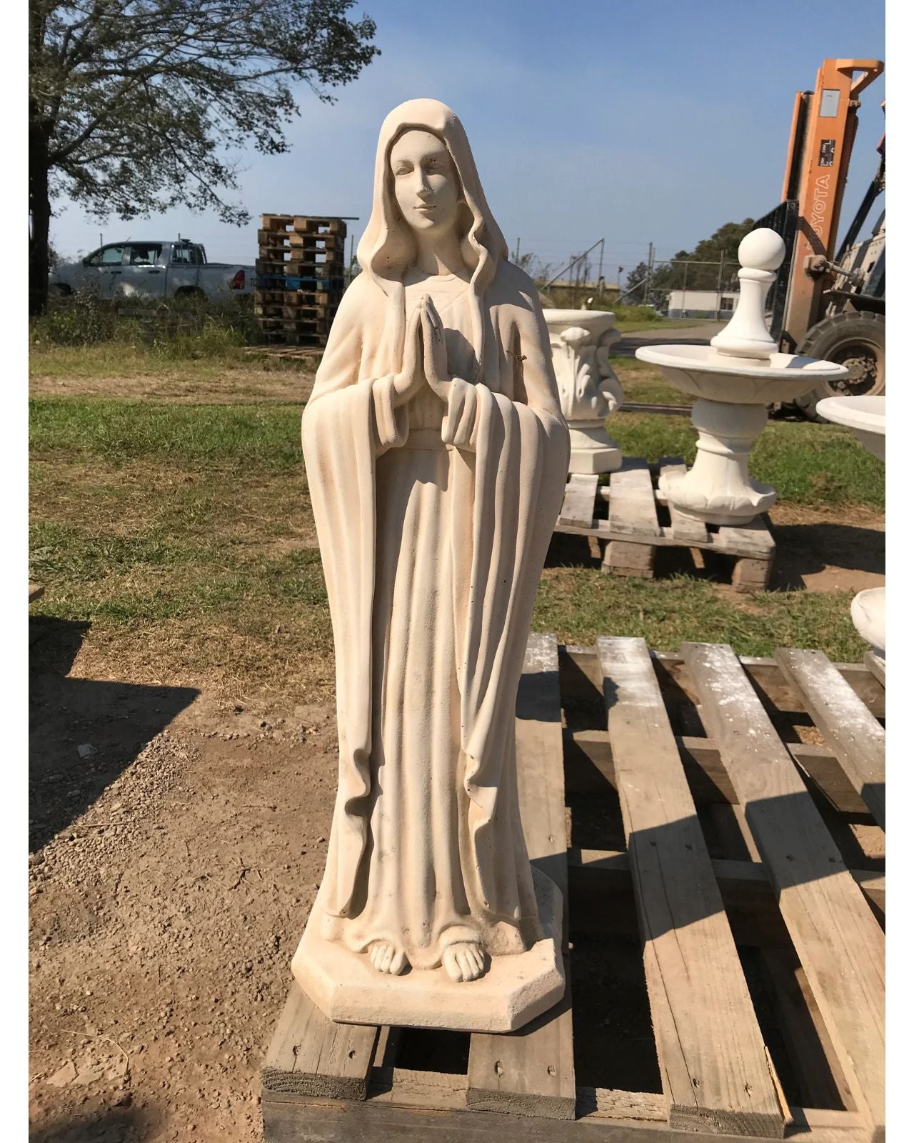 Statue of Mary - Concrete Limestone Cement Garden Statue 92cm